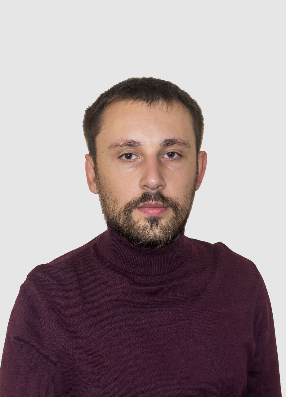 Комар Валерій Віталійович
