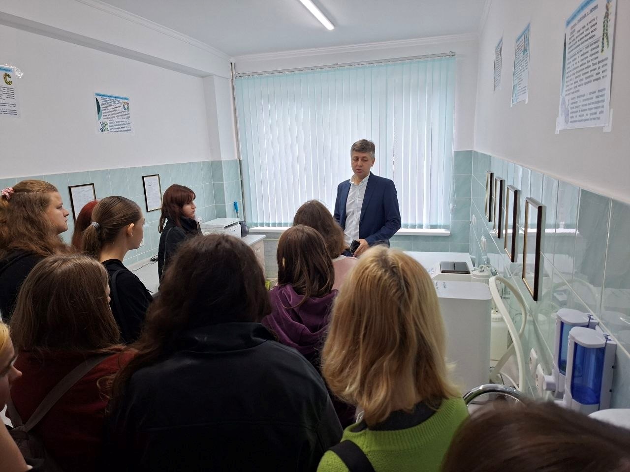 Students of Specialty 181 Visited an Exhibition at ONTU