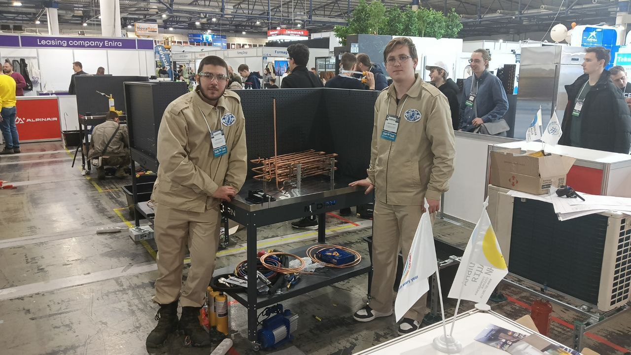 Участь в кронкурсі з ChillPro Tech Students Awards 2025