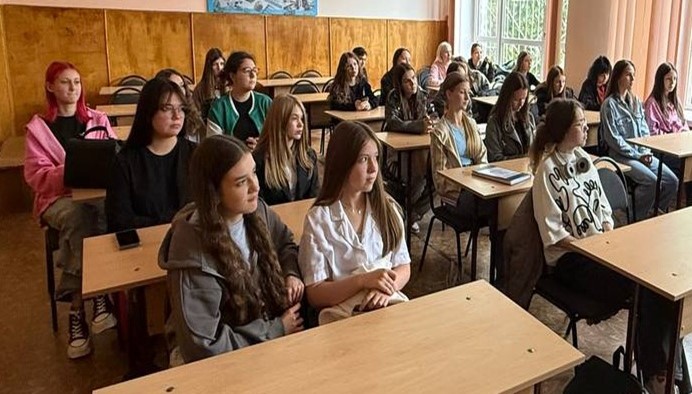 Інтерактивний навчально-пізнавальний захід Знайомство з професією